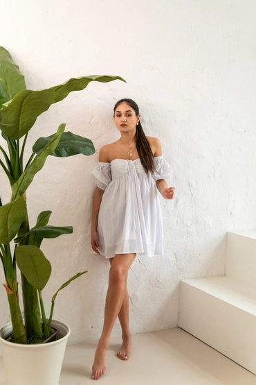 MERIDA dress white